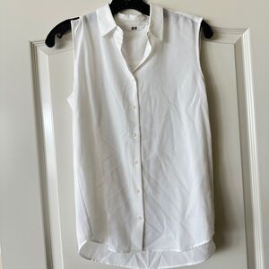 Uniqlo White Sleeveless Button-Up Blouse